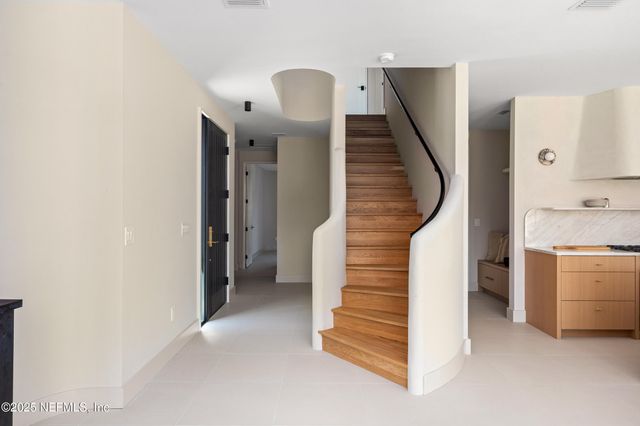 1475 OCEAN Boulevard, Atlantic Beach, FL 32233