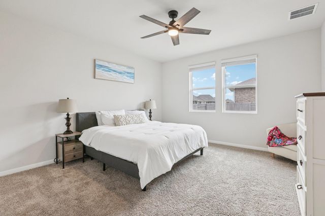 204 Swinging H LN, Georgetown, TX 78633