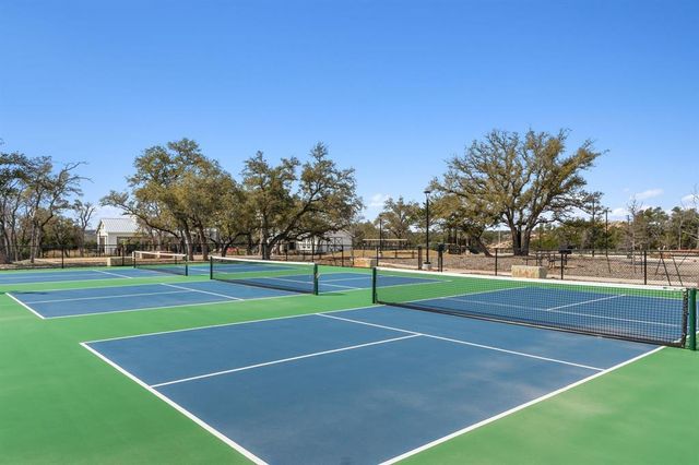 204 Swinging H LN, Georgetown, TX 78633