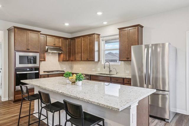 204 Swinging H LN, Georgetown, TX 78633