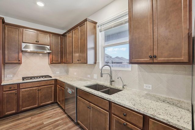 204 Swinging H LN, Georgetown, TX 78633