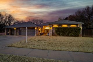 4218 88th Place, Lubbock, TX 79423