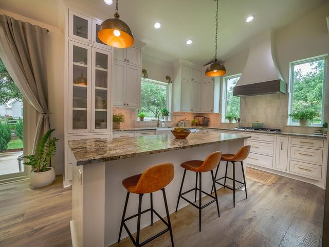 25824 Navajo Place Drive, Tomball, TX 77375