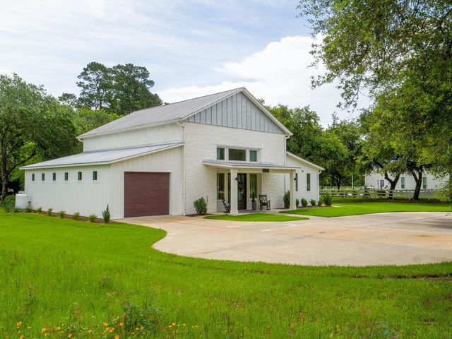 25824 Navajo Place Drive, Tomball, TX 77375