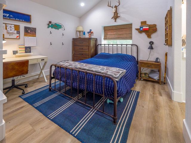25824 Navajo Place Drive, Tomball, TX 77375