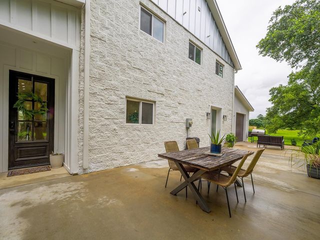 25824 Navajo Place Drive, Tomball, TX 77375