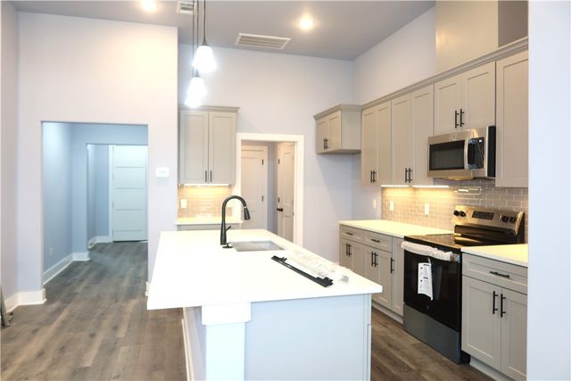 1969 Cambria Drive, Bryan, TX 77807