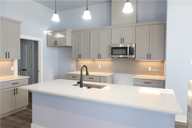 1969 Cambria Drive, Bryan, TX 77807