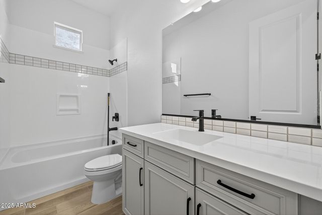 4297 E JOHN Street, Gilbert, AZ 85295