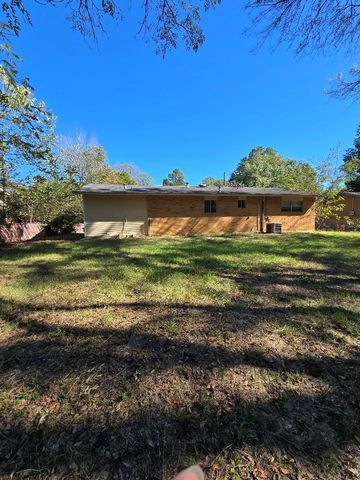 1433 Kevin Court, Columbus, GA 31907