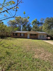 1433 Kevin Court, Columbus, GA 31907