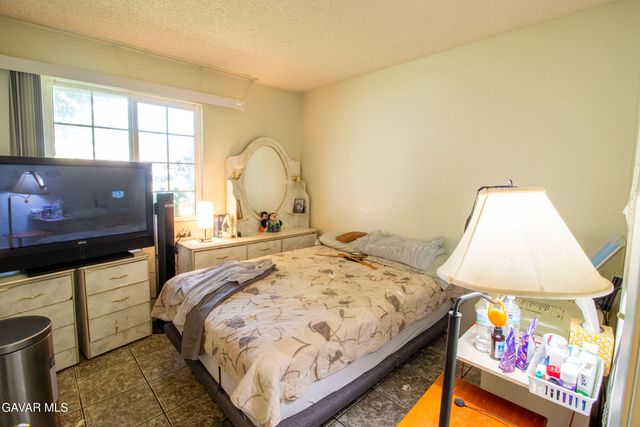 40961 166th St E, Lancaster, CA 93535