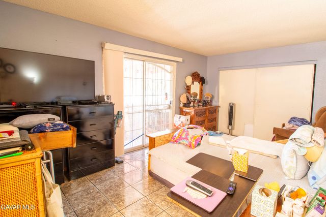 40961 166th St E, Lancaster, CA 93535