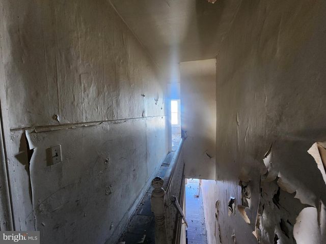 1127 N MILTON AVE, Baltimore, MD 21213