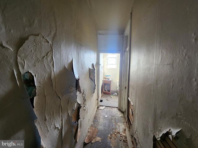 1127 N MILTON AVE, Baltimore, MD 21213