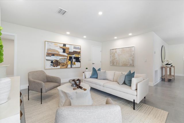 1601 Seabreeze Boulevard, Fort Lauderdale, FL 33316