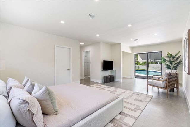 1601 Seabreeze Boulevard, Fort Lauderdale, FL 33316