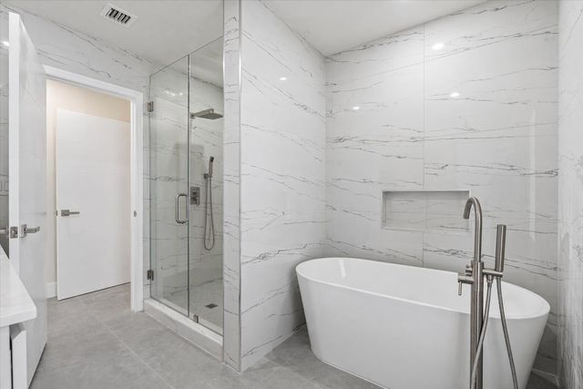 1601 Seabreeze Boulevard, Fort Lauderdale, FL 33316