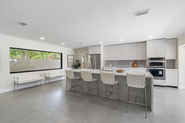 1601 Seabreeze Boulevard, Fort Lauderdale, FL 33316