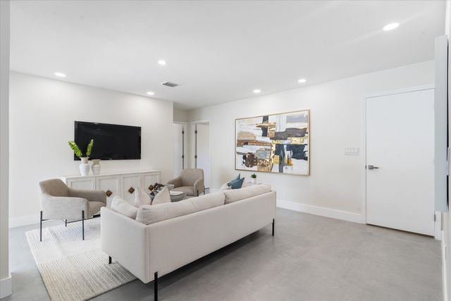 1601 Seabreeze Boulevard, Fort Lauderdale, FL 33316