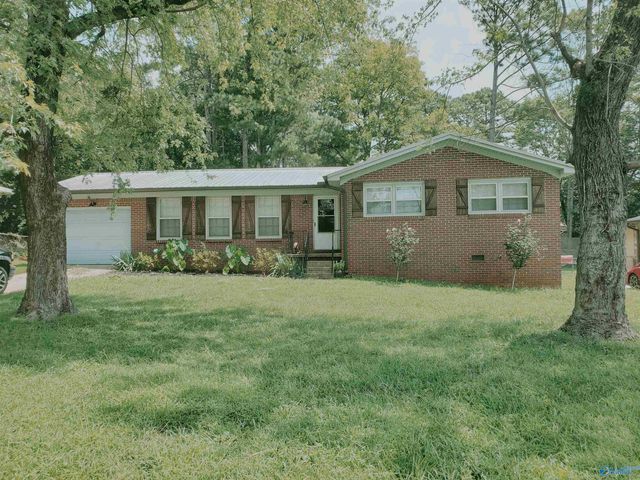 2309 Laverne Drive, Huntsville, AL 35810