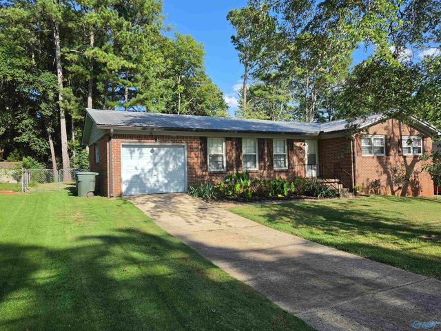 2309 Laverne Drive, Huntsville, AL 35810