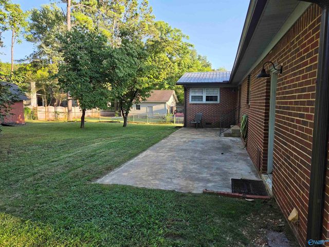 2309 Laverne Drive, Huntsville, AL 35810