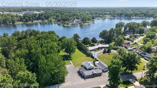 1462 S HUGHES Road, Genoa Township, MI 48843