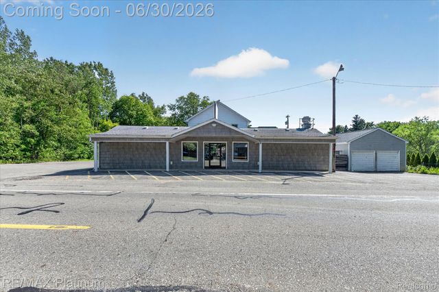 1462 S HUGHES Road, Genoa Township, MI 48843