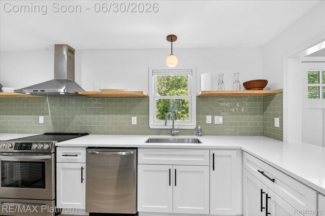 1462 S HUGHES Road, Genoa Township, MI 48843