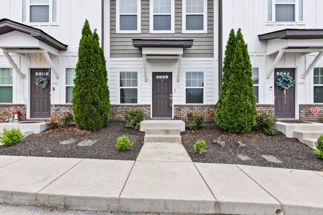643 Bristol Creek Dr, Nashville, TN 37221