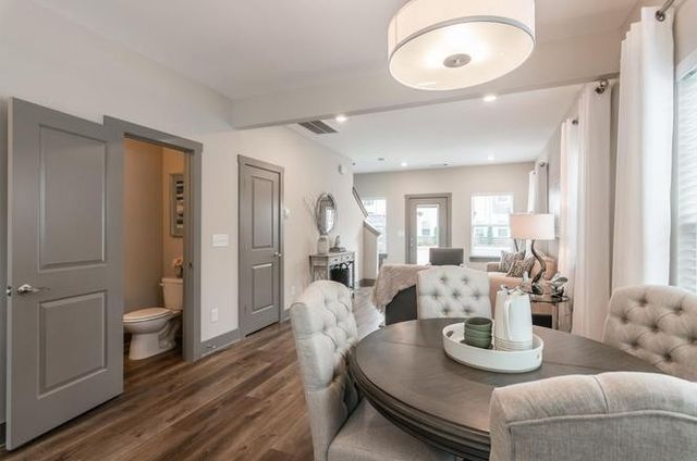 643 Bristol Creek Dr, Nashville, TN 37221