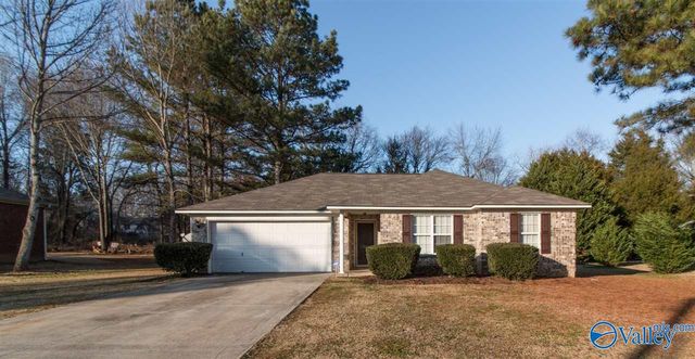 123 Ann Bradley Drive, Huntsville, AL 35811