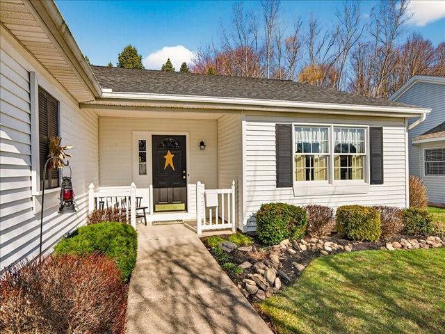 53 Freedom Pond Lane, Chili, NY 14514