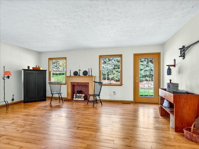 53 Freedom Pond Lane, Chili, NY 14514