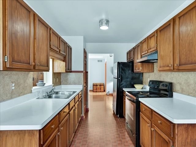 53 Freedom Pond Lane, Chili, NY 14514