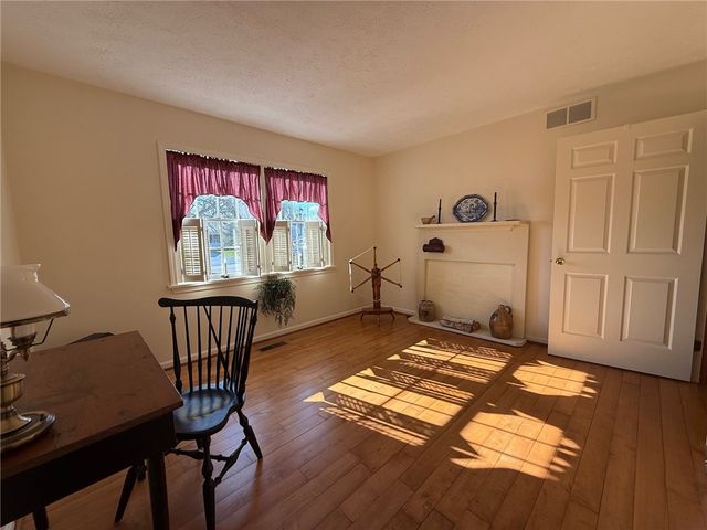 53 Freedom Pond Lane, Chili, NY 14514