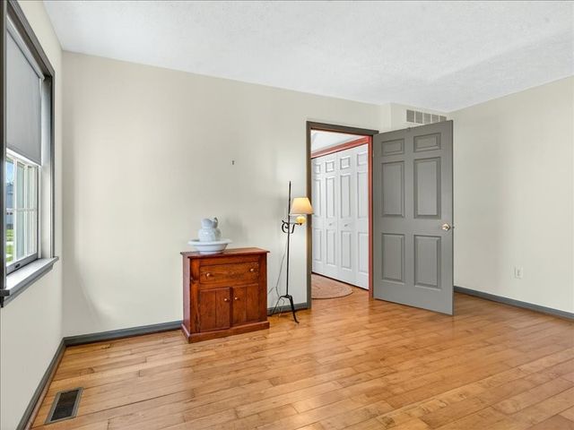 53 Freedom Pond Lane, Chili, NY 14514