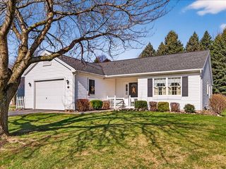 53 Freedom Pond Lane, Chili, NY 14514