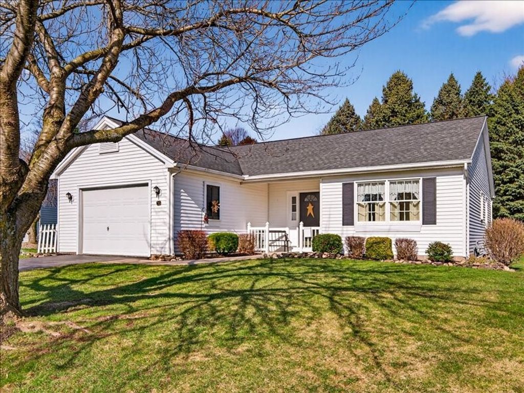 53 Freedom Pond Lane, Chili, NY 14514