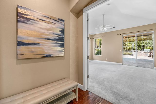 1165 N Fairfax Avenue, Clovis, CA 93611