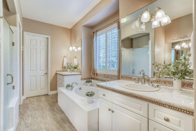 1165 N Fairfax Avenue, Clovis, CA 93611