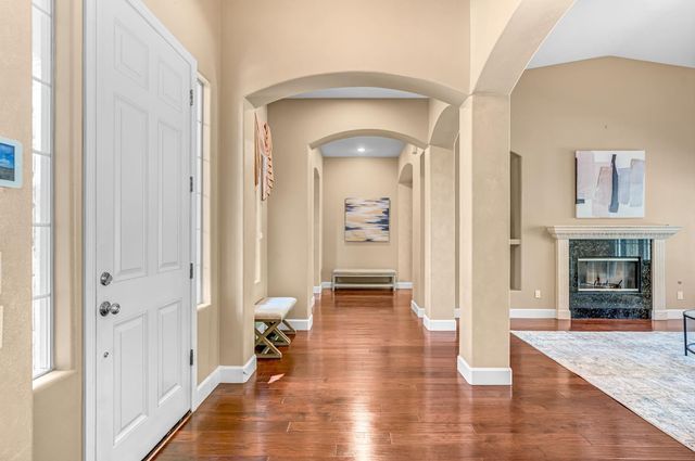 1165 N Fairfax Avenue, Clovis, CA 93611