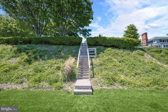 747 BYWATER RD, Gibson Island, MD 21056
