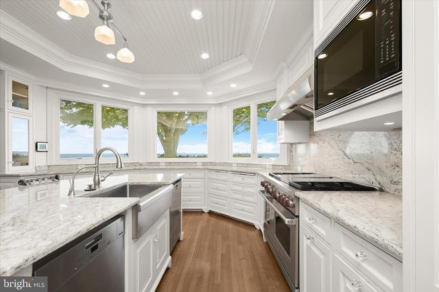 747 BYWATER RD, Gibson Island, MD 21056