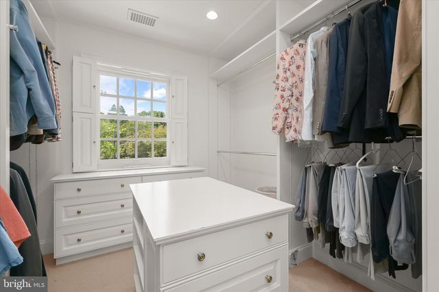 747 BYWATER RD, Gibson Island, MD 21056