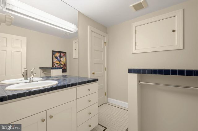 747 BYWATER RD, Gibson Island, MD 21056