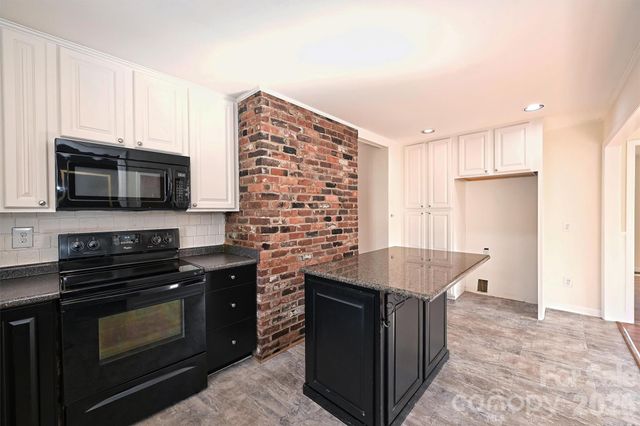 3638 Champaign Street, Charlotte, NC 28210