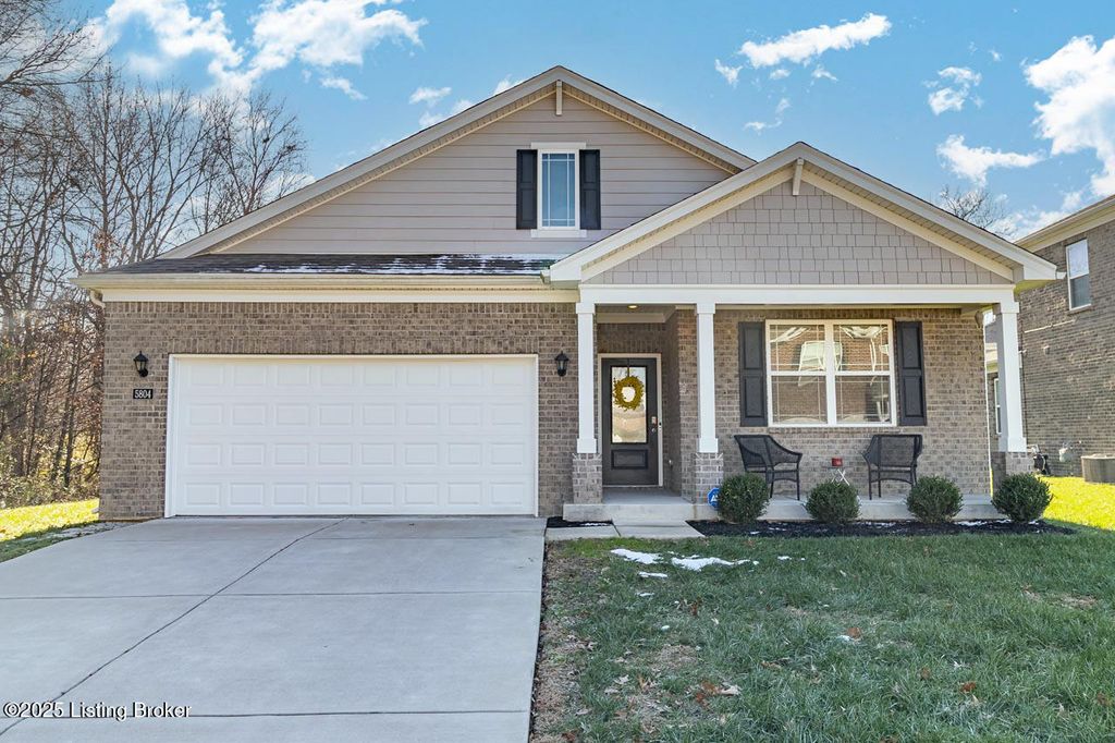 5804 Kellie Woods Dr, Louisville, KY 40258