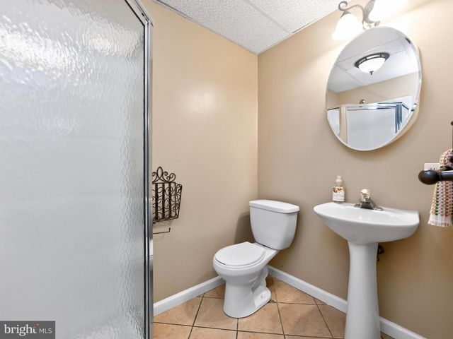 348 DRUMMERS LN, Phoenixville, PA 19460